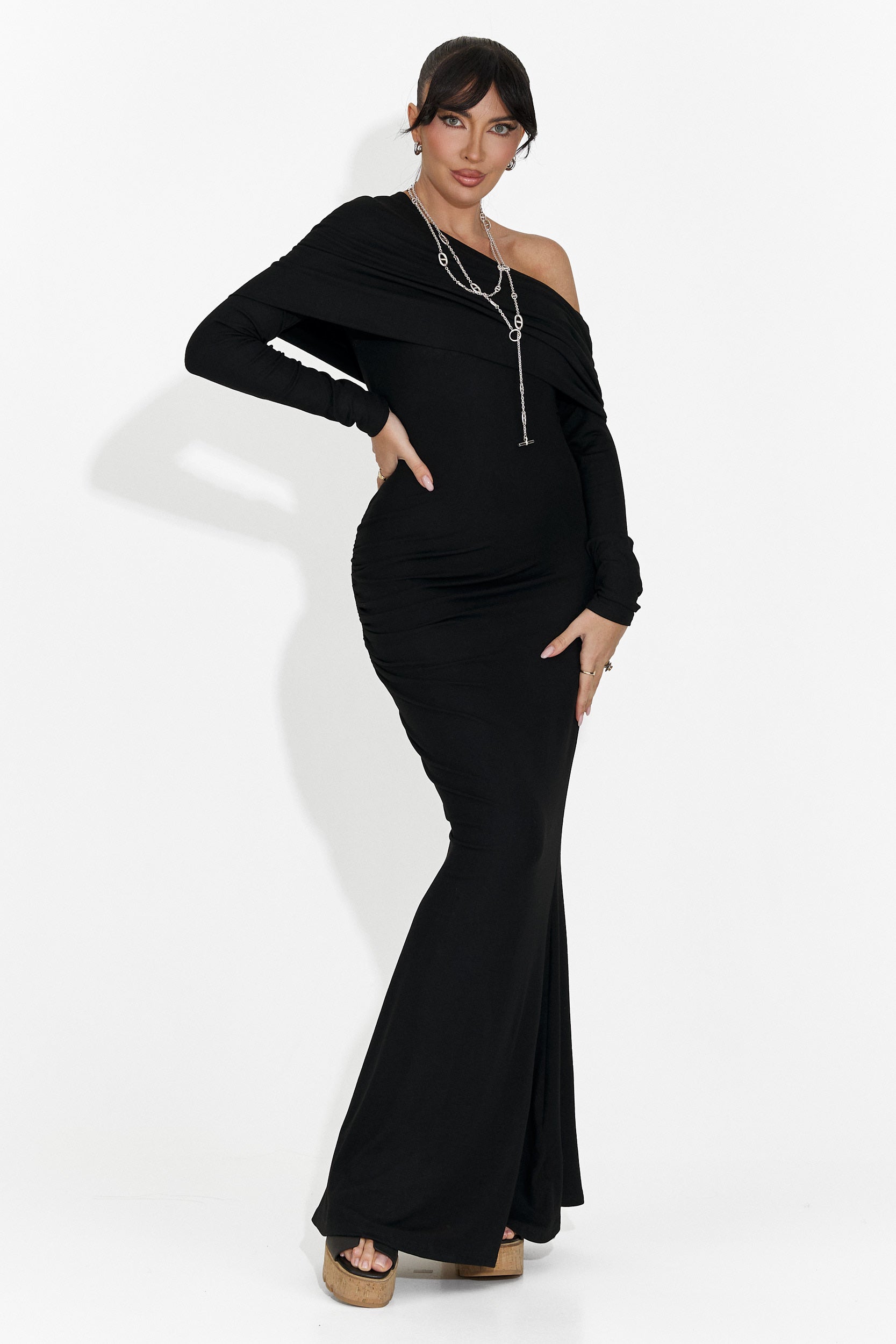 Дамска дълга черна рокля Briania Bogas