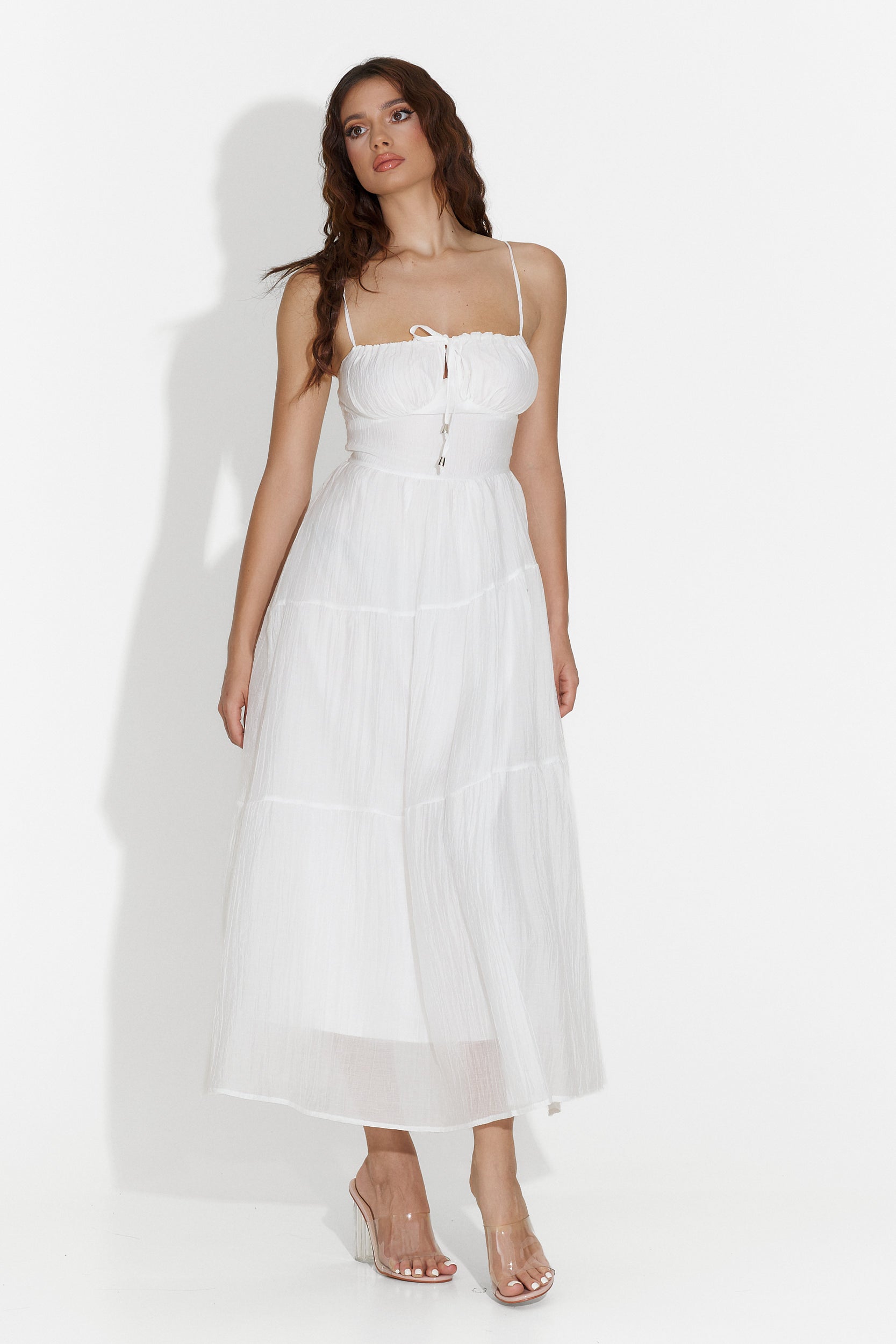 По-бърза Богас средна бяла дамска рокля