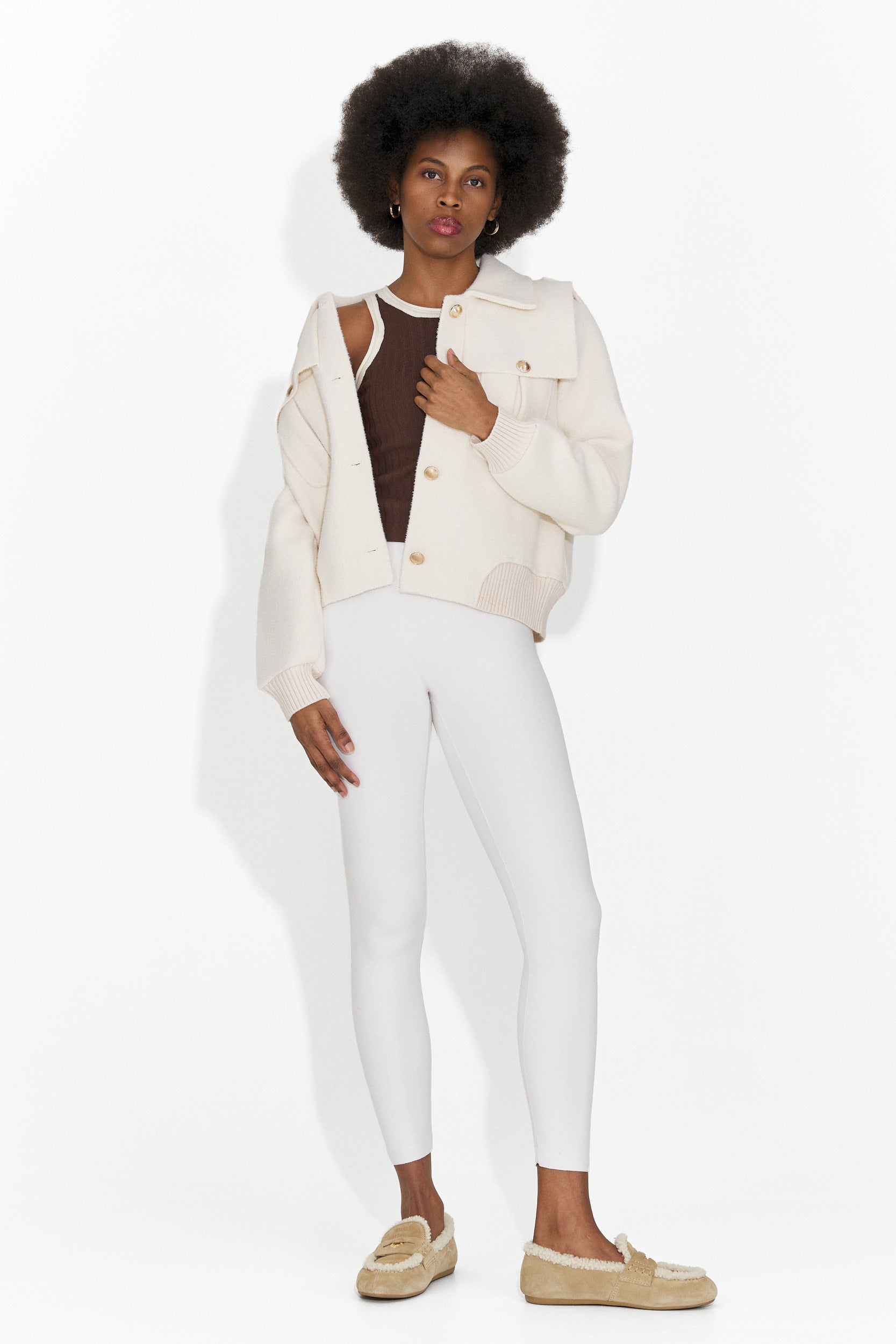 Елегантно дамско яке в кремав цвят Stelyana Bogas