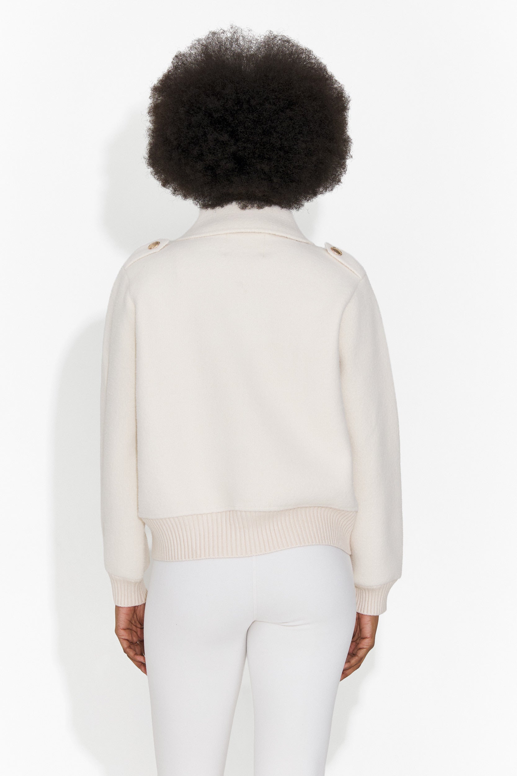 Елегантно дамско яке в кремав цвят Stelyana Bogas