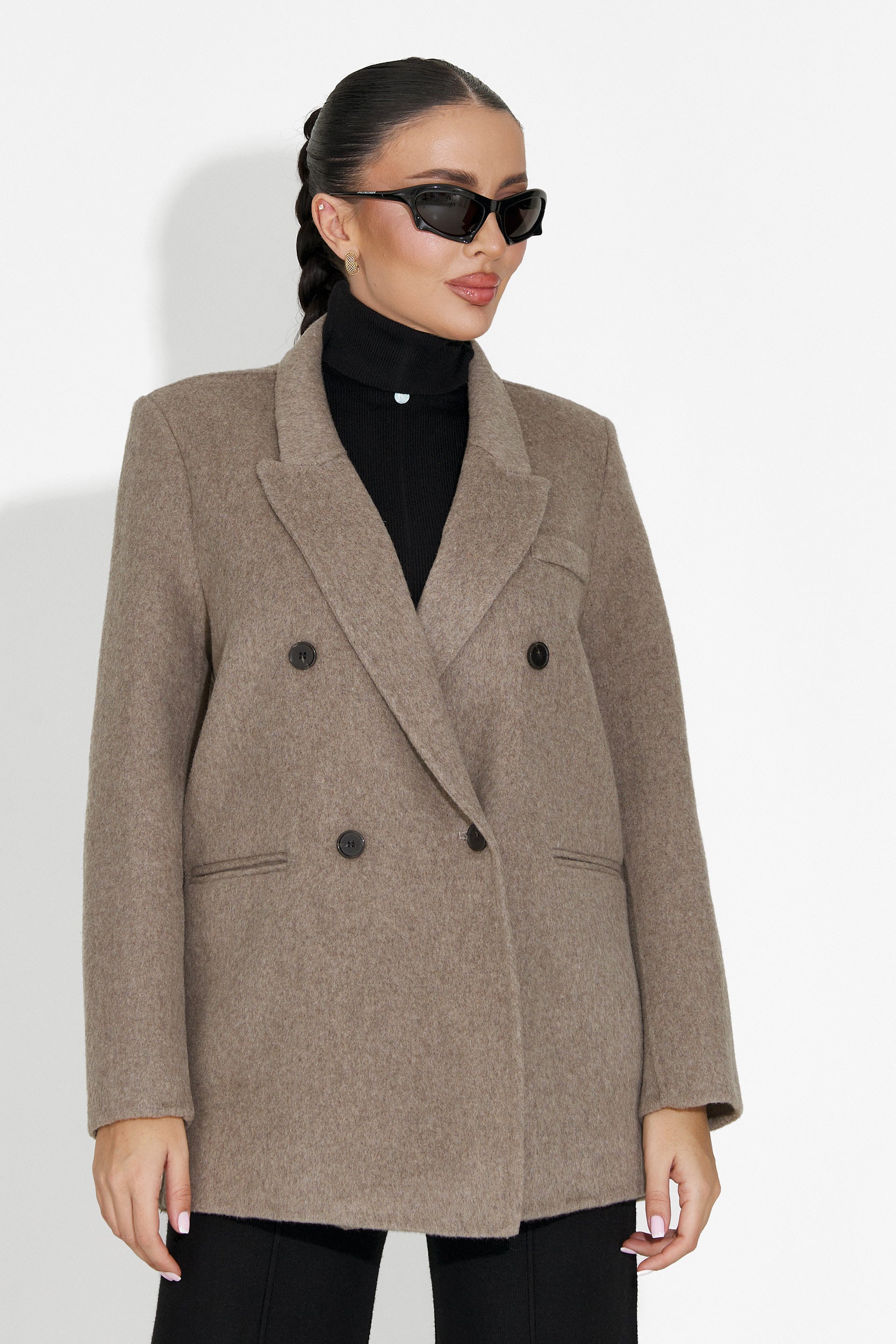 Елегантно дамско сако в кафяво Novelia Bogas