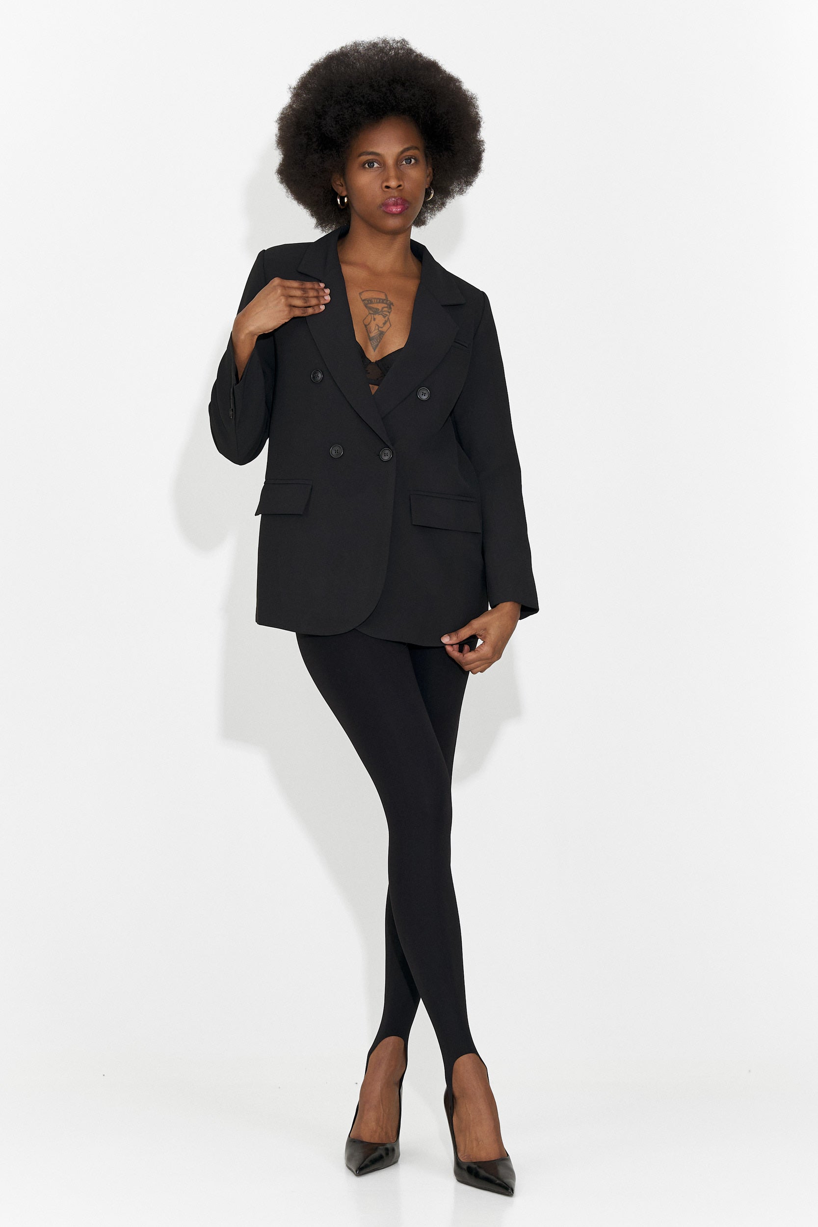 Елегантно дамско сако черно Andrea Bogas