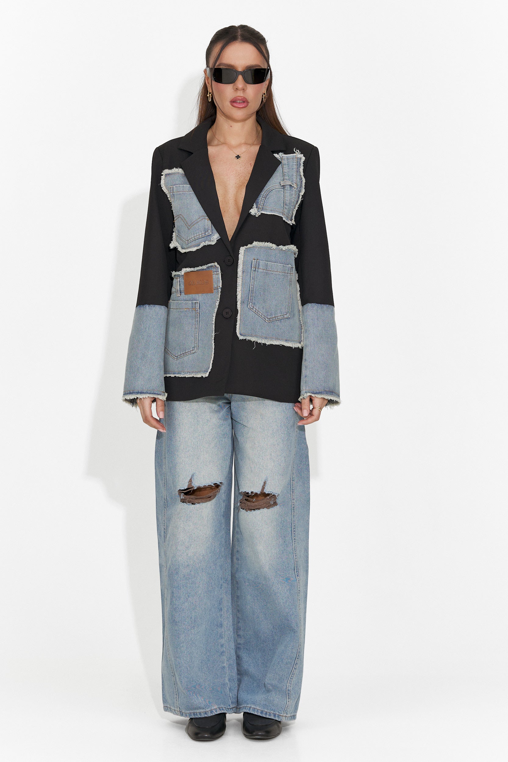 Елегантно дамско сако в черно Rafaelia Bogas