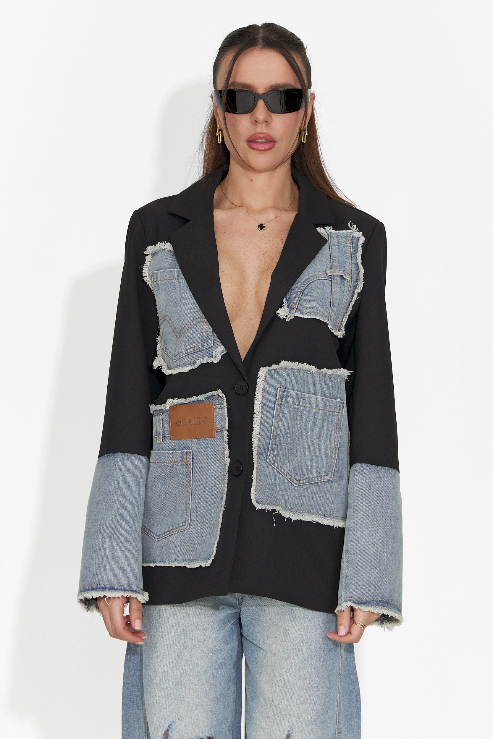 Елегантно дамско сако в черно Rafaelia Bogas