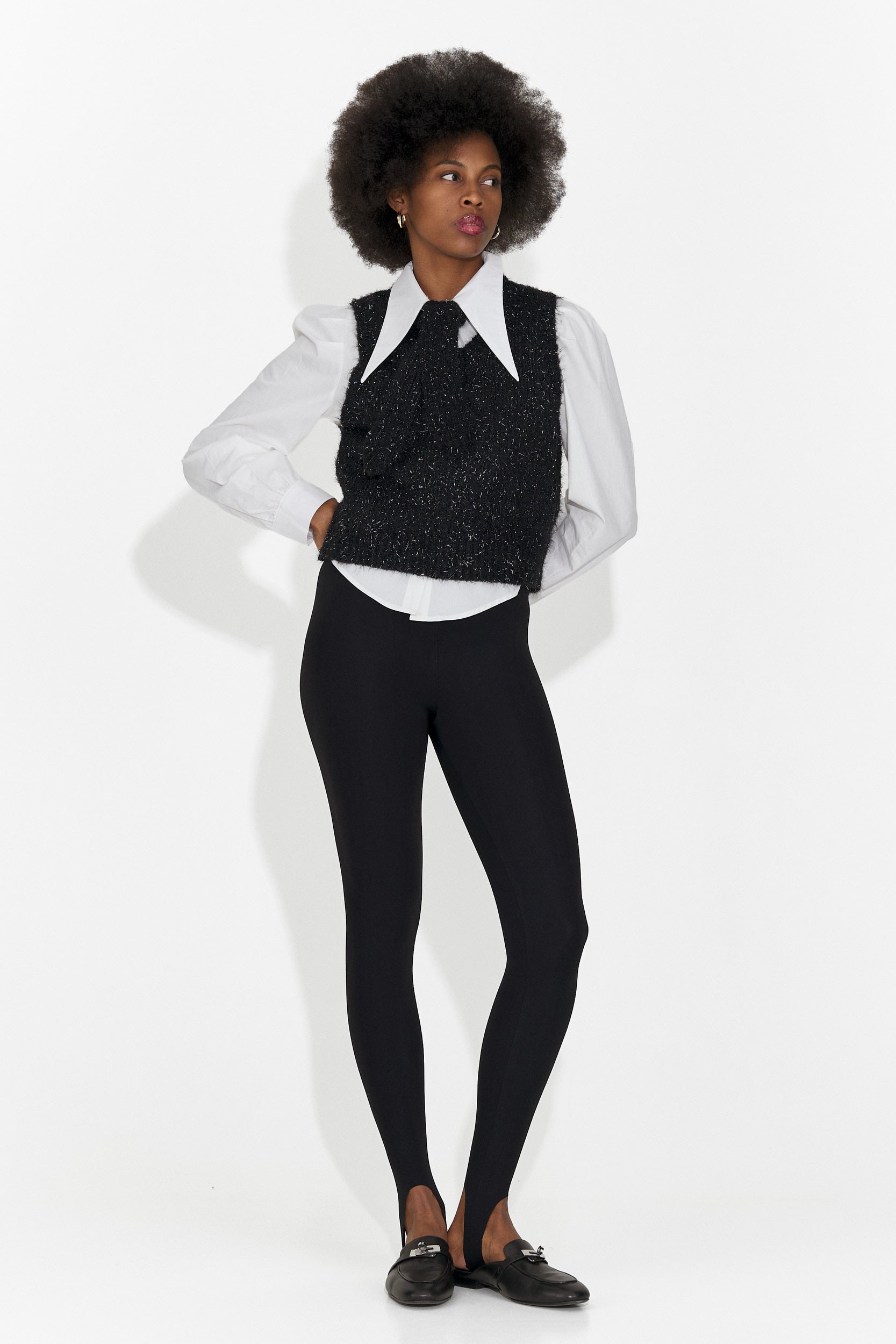 Комплект от 3 части риза + жилетка + вратовръзка черно Изаура Богас