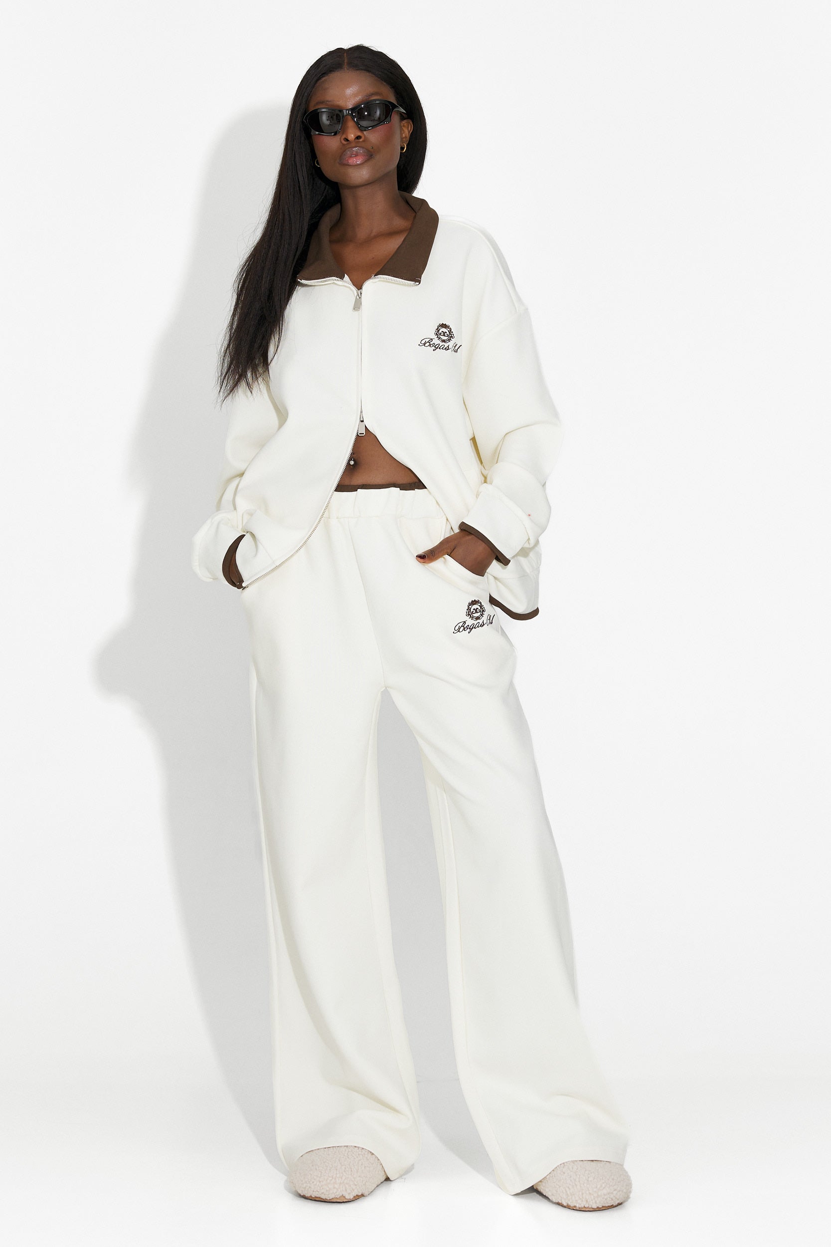 Дамско ежедневно облекло за тренировка в бежово Lysara Bogas