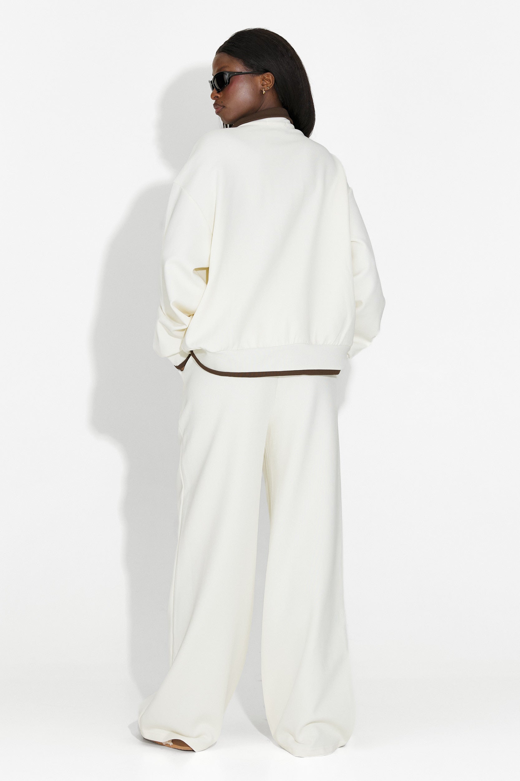 Дамско ежедневно облекло за тренировка в бежово Lysara Bogas