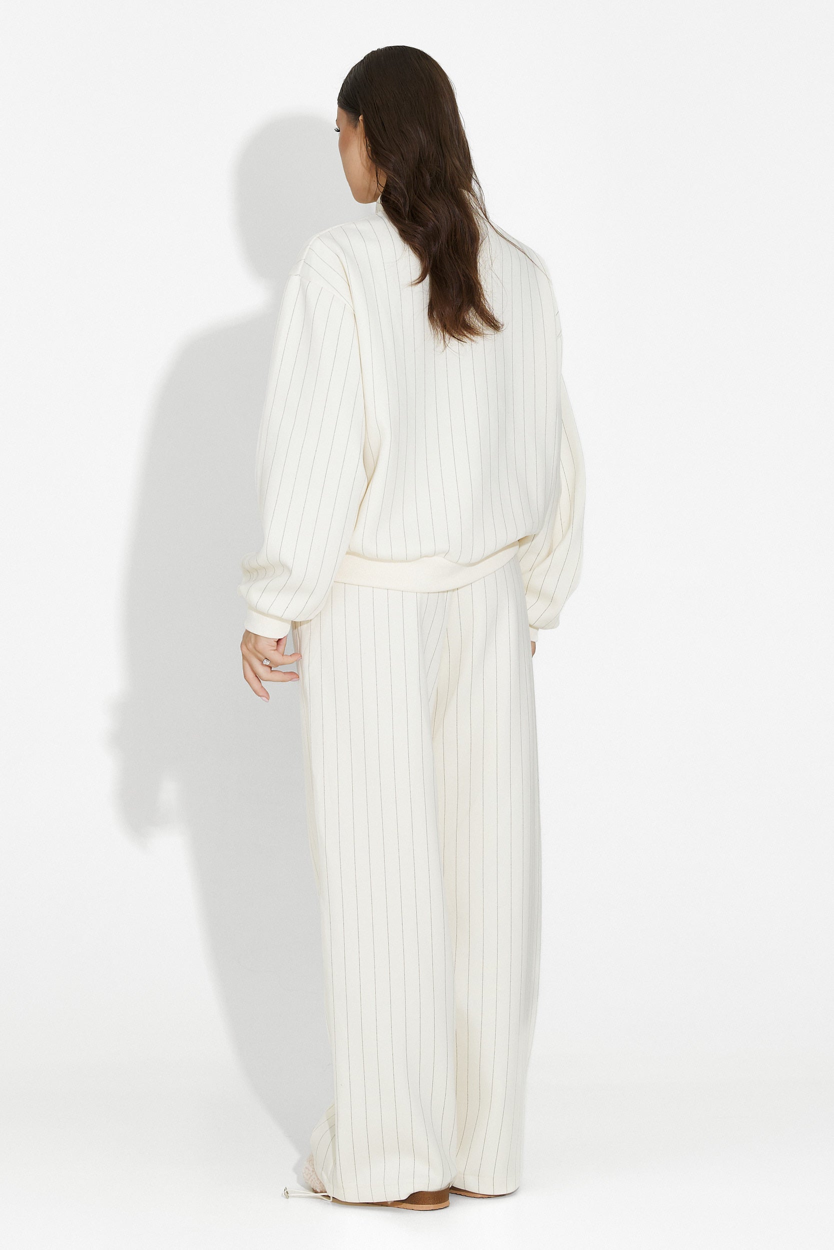 Дамско спортно облекло в бежово от Saviera Bogas