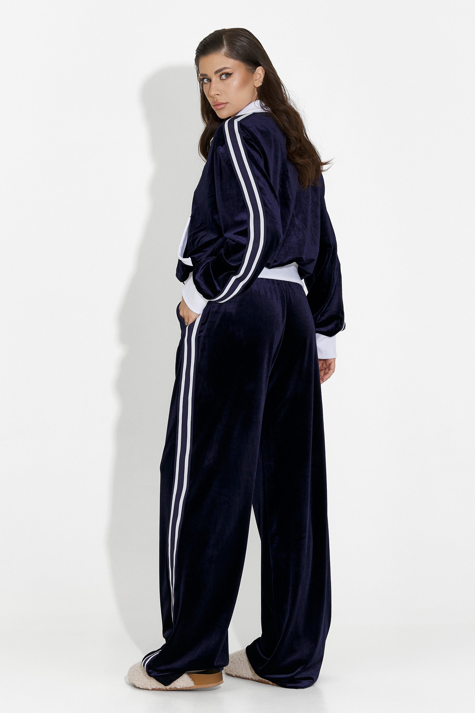 Тренировъчен дамски ежедневен комплект в тъмносиньо от Chanela