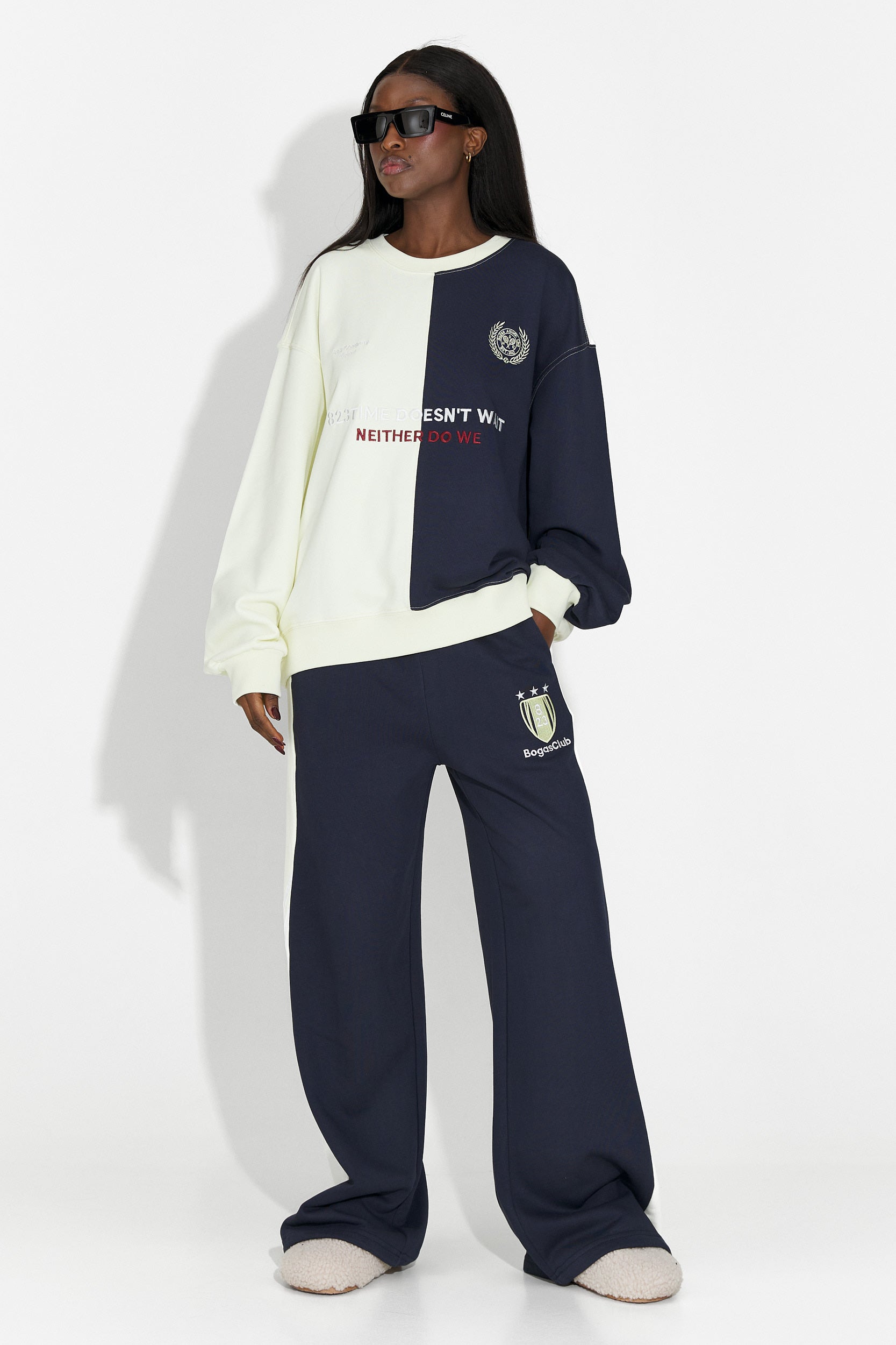 Тренировъчна дамска кежуал блуза в тъмносиньо от Mariva Bogas