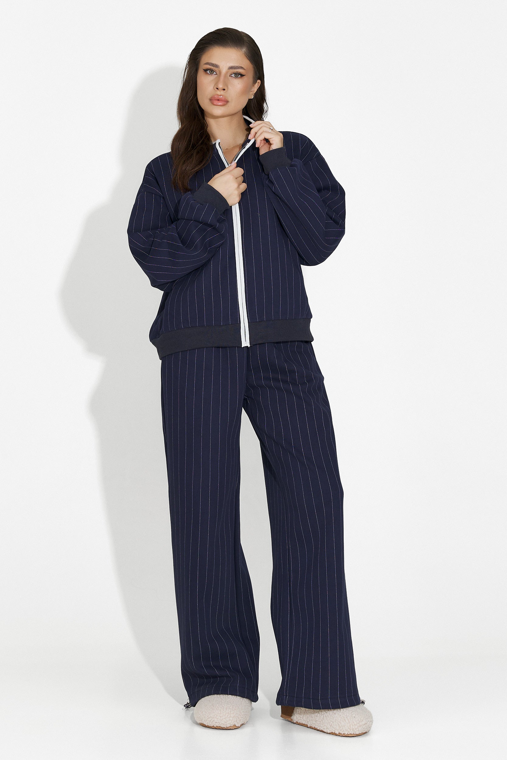 Дамско спортно облекло в тъмносиньо Saviera Bogas