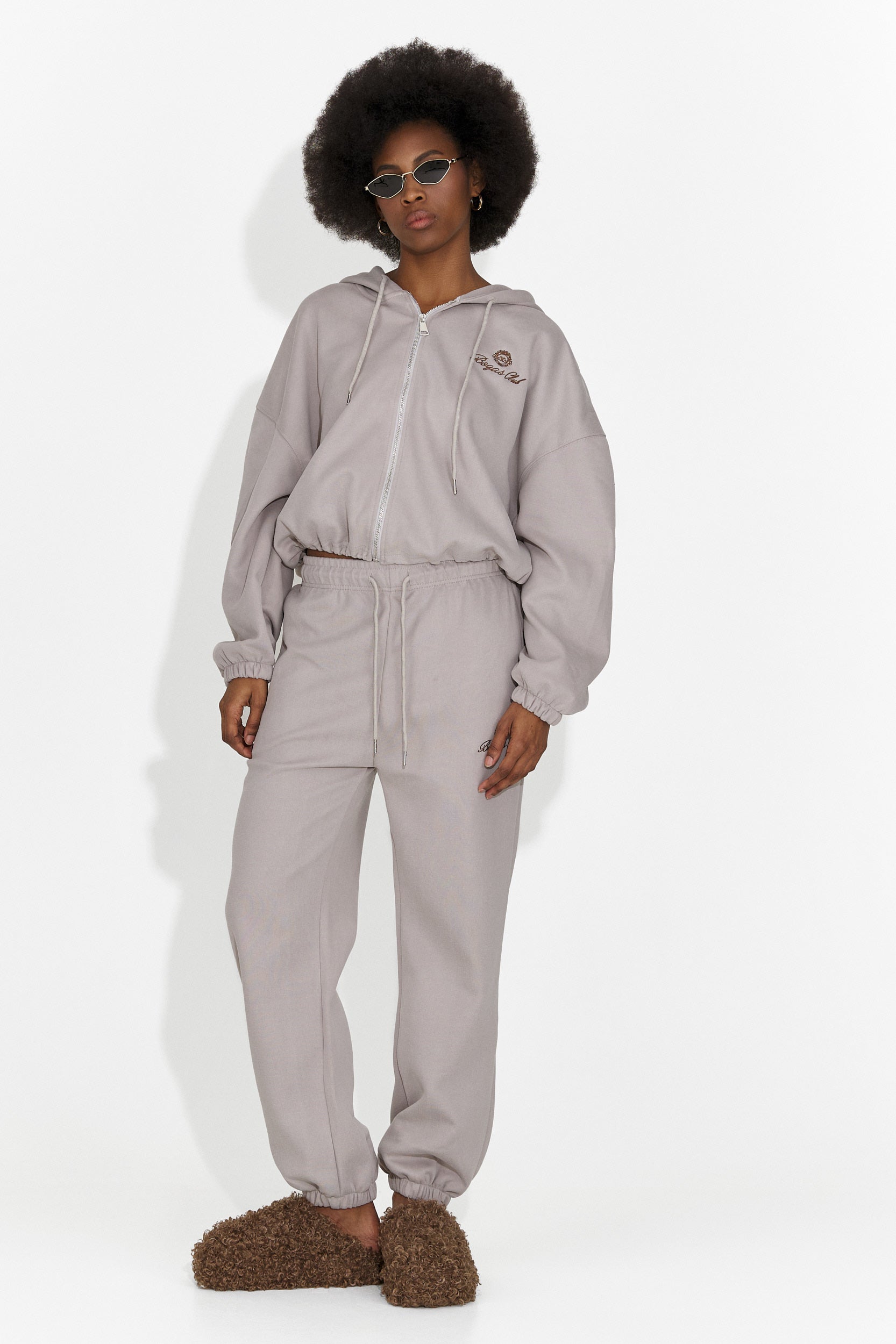 Казуални сиви дамски облекла за тренировка от Katalea Bogas