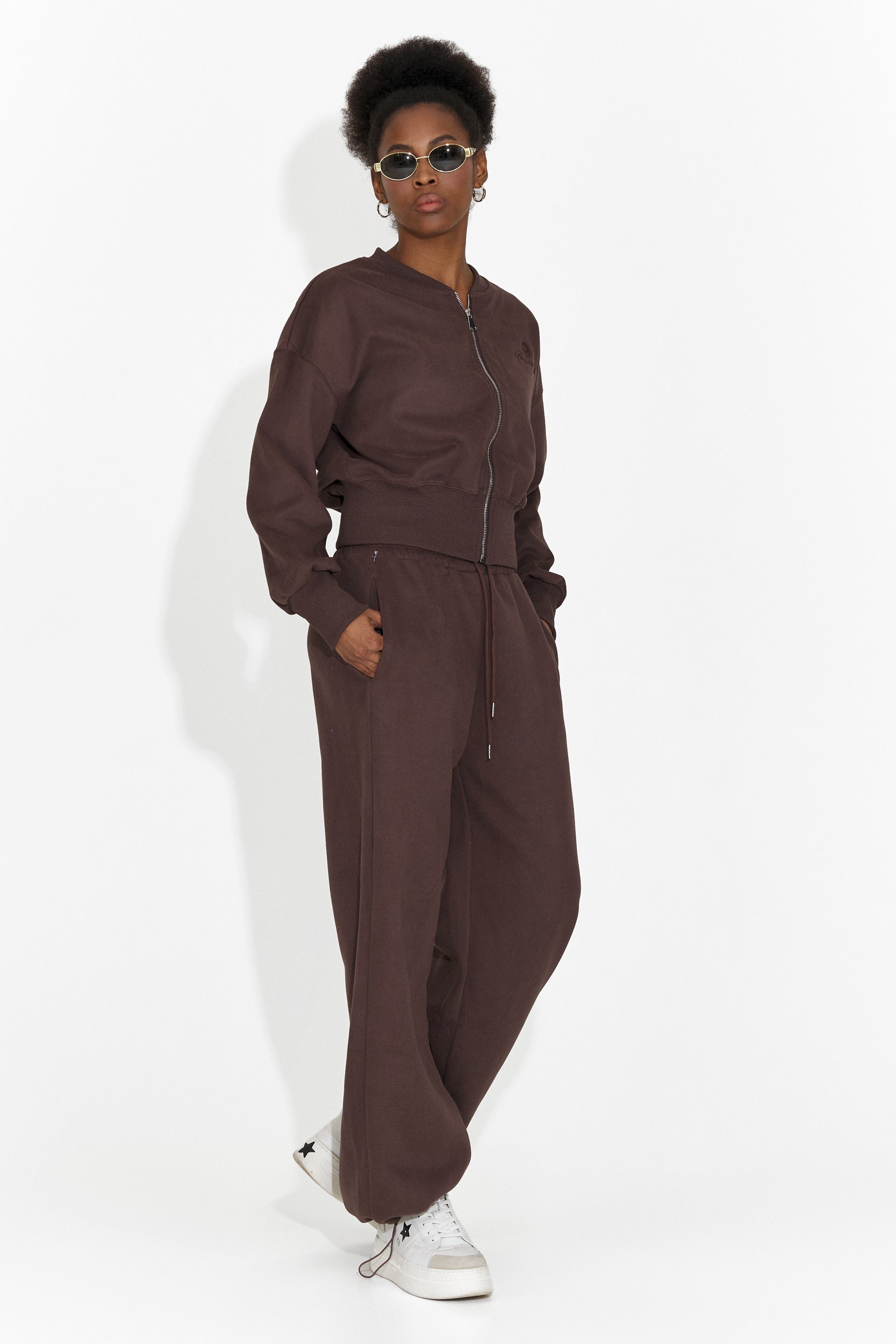 Iviona Bogas Спортни обувки за жени в кафяво