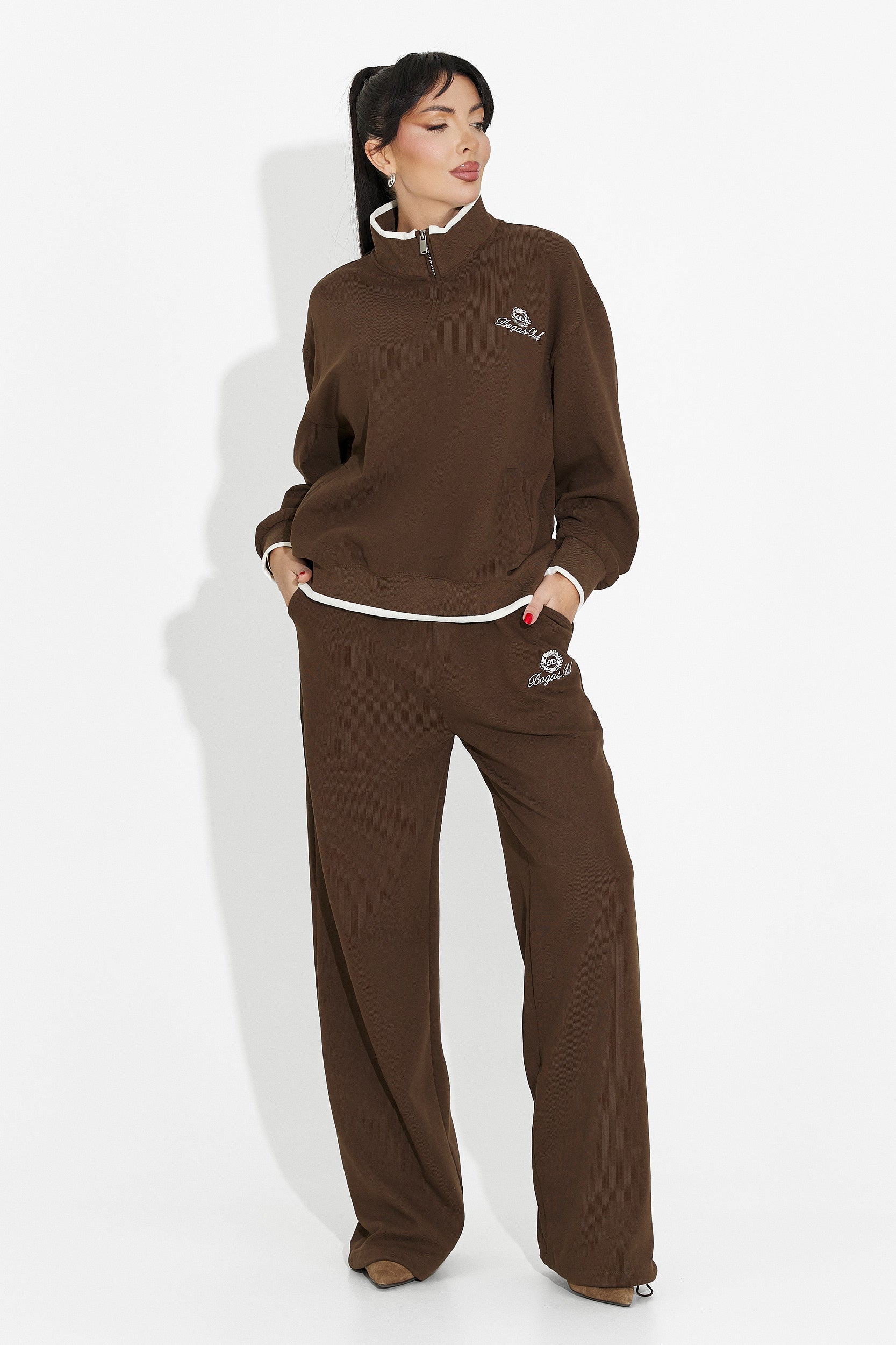 Дамски ежедневен комплект в кафяво Vilma Bogas