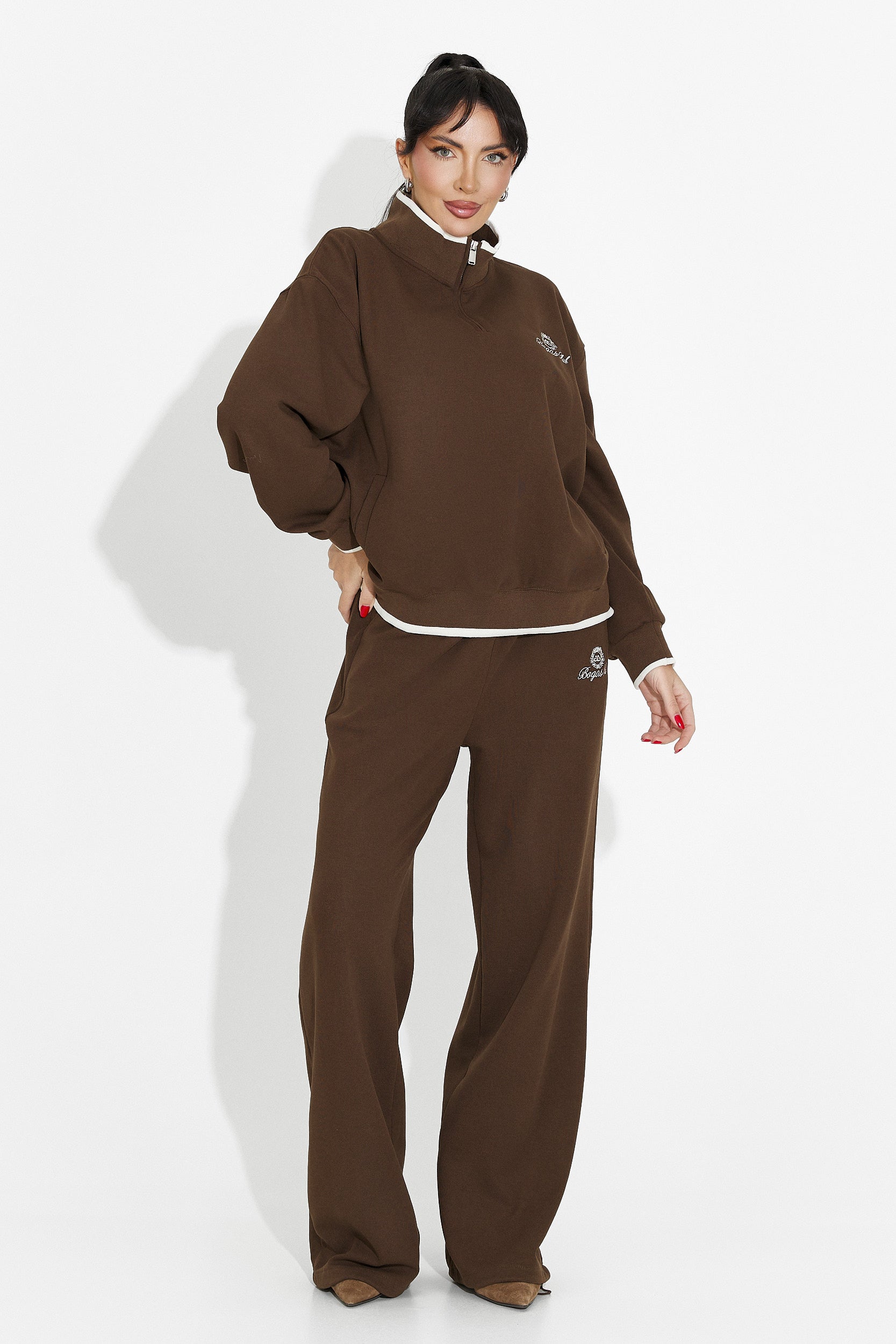 Дамски ежедневен комплект в кафяво Vilma Bogas