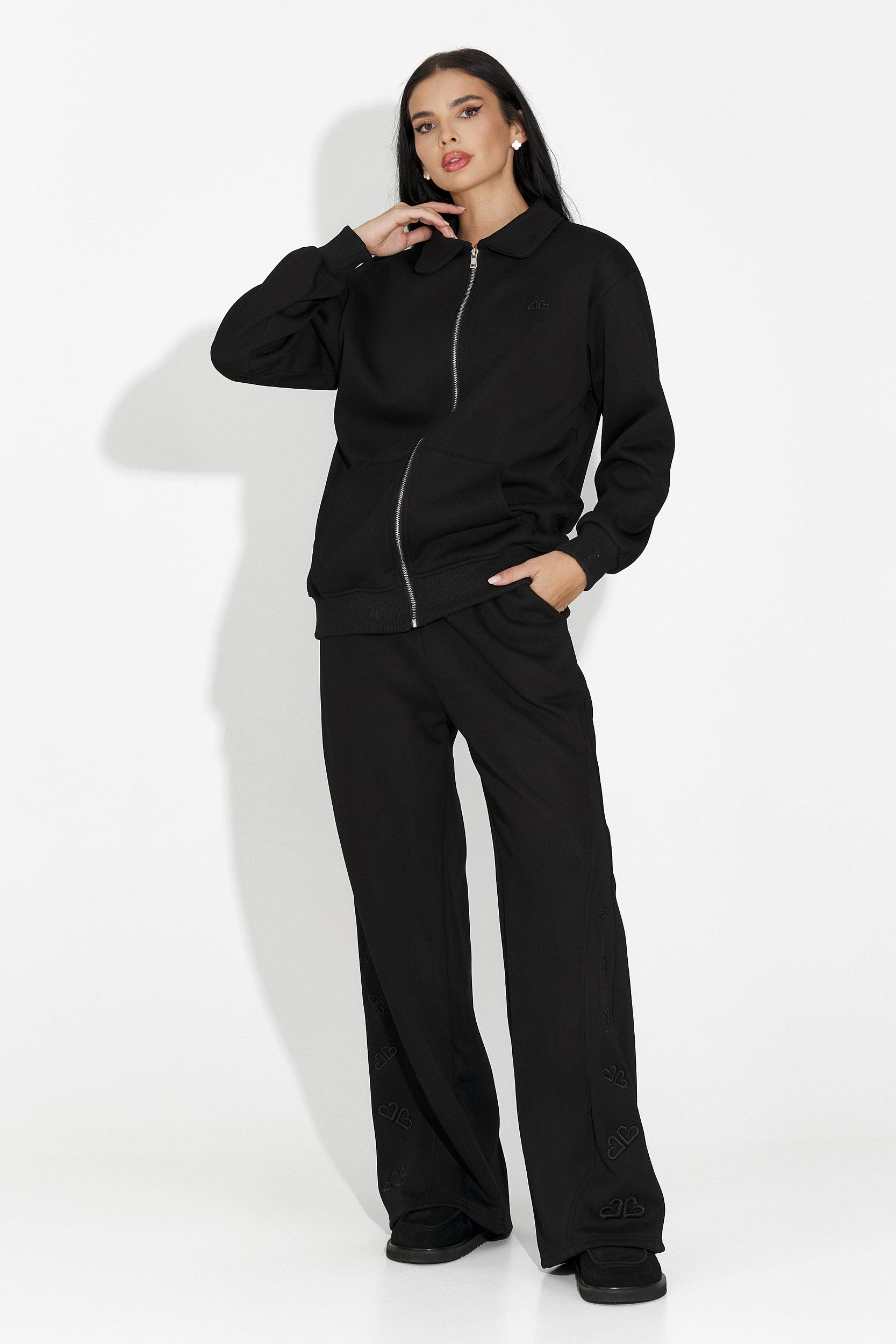 Дамско спортно облекло в черно Brynora Bogas