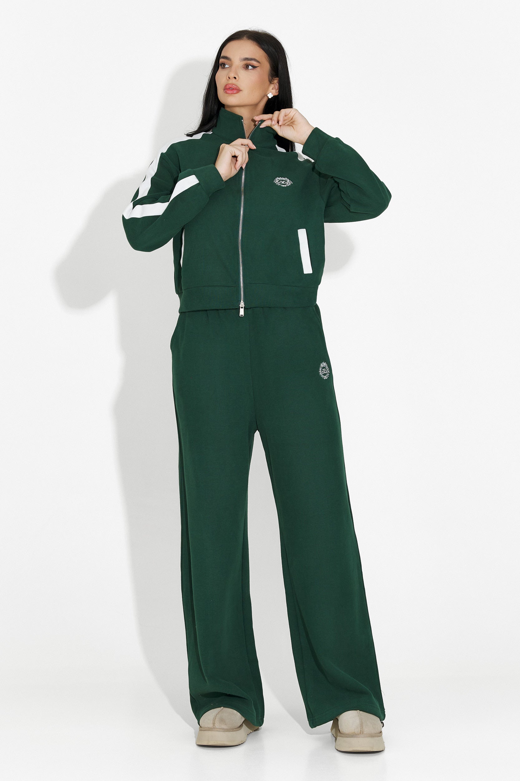 Дамско спортно облекло в зелено Crisea Bogas