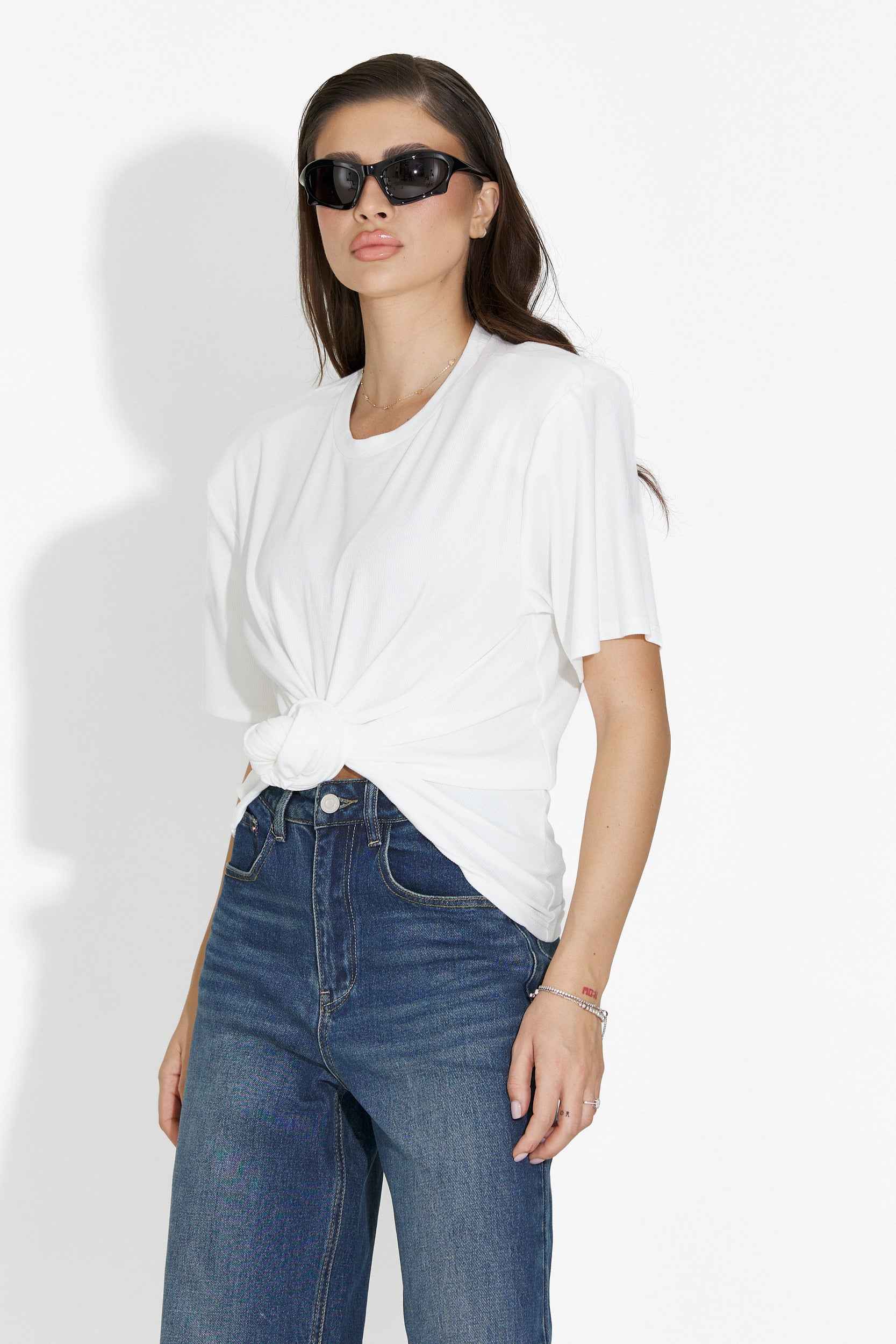 Бяла дамска ежедневна блуза Norelia Bogas