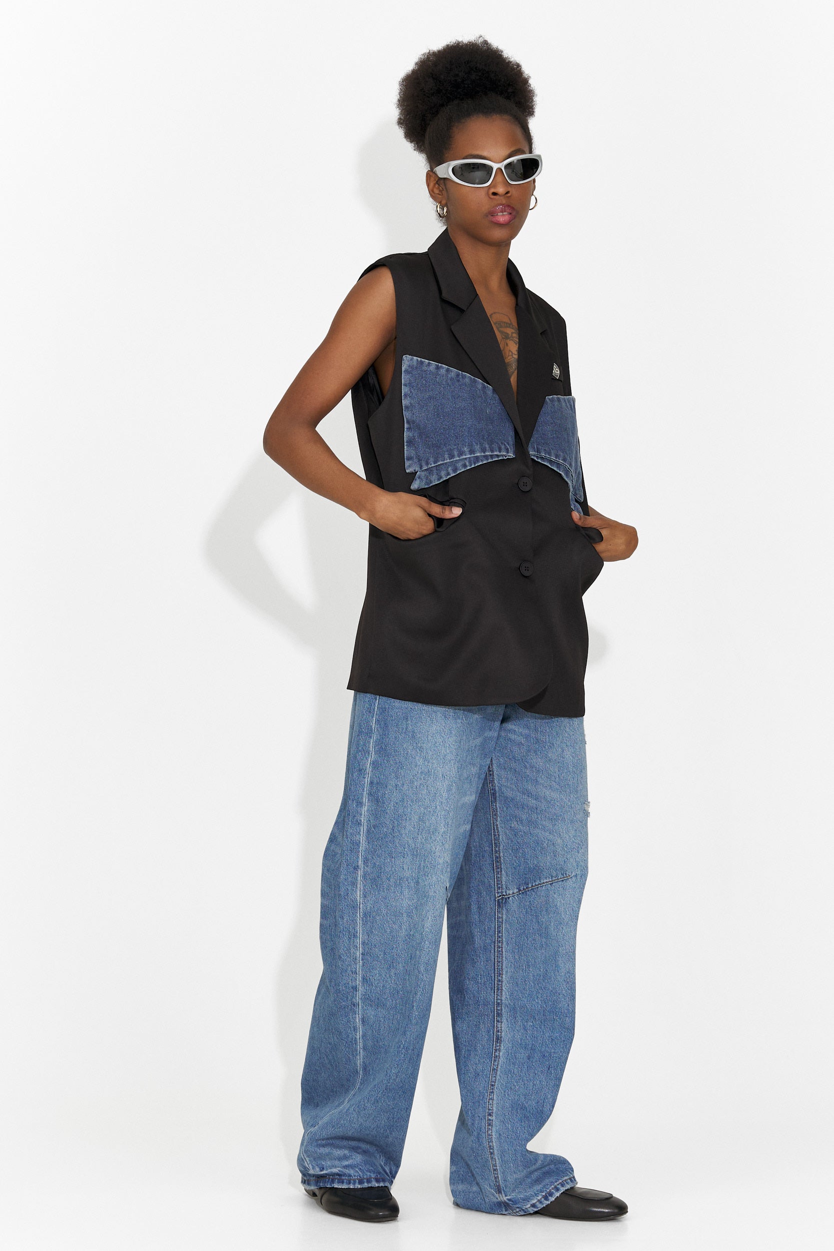 Дамска ежедневна черна жилетка Petria Bogas