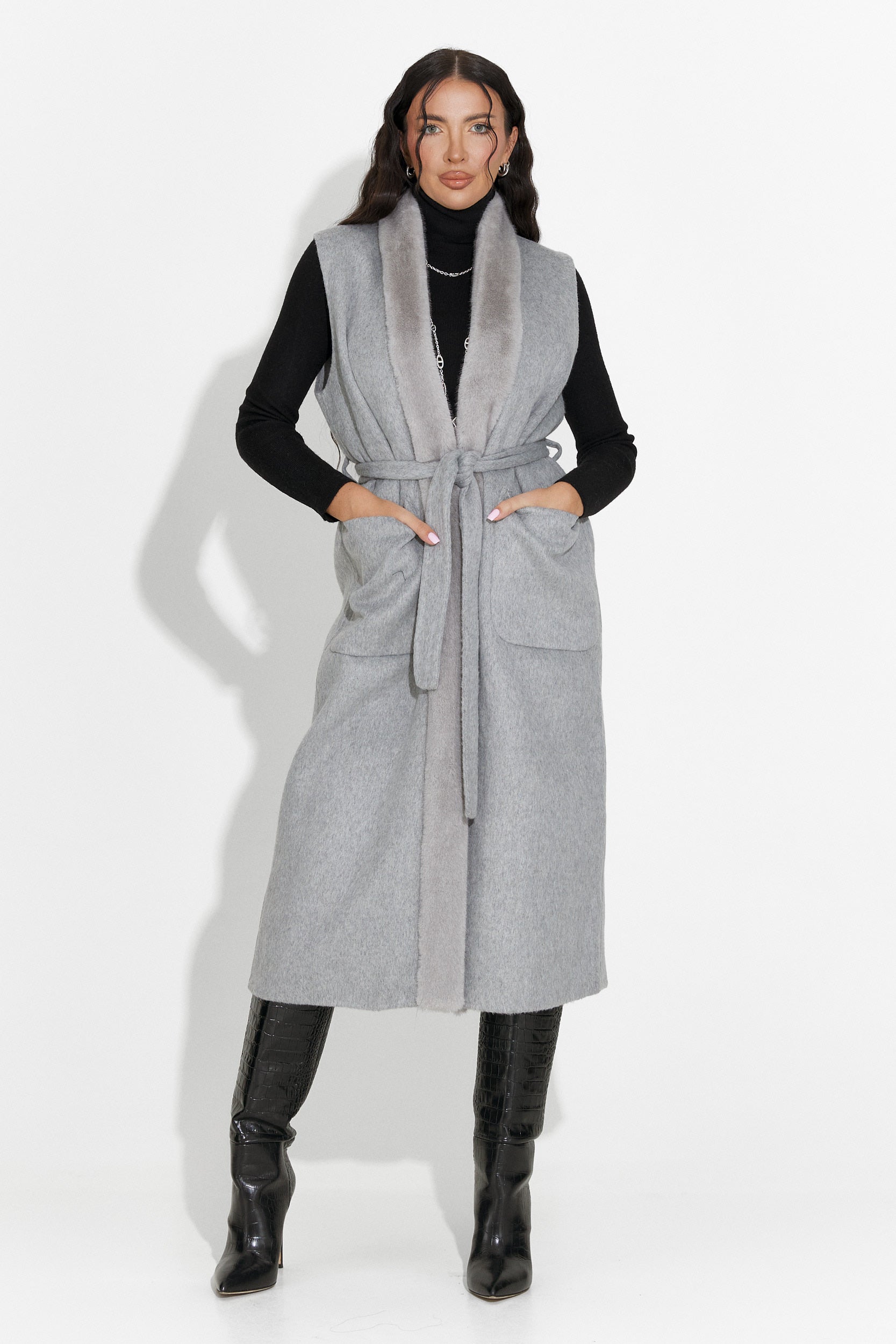 Елегантен дамски елек сив Brania Bogas