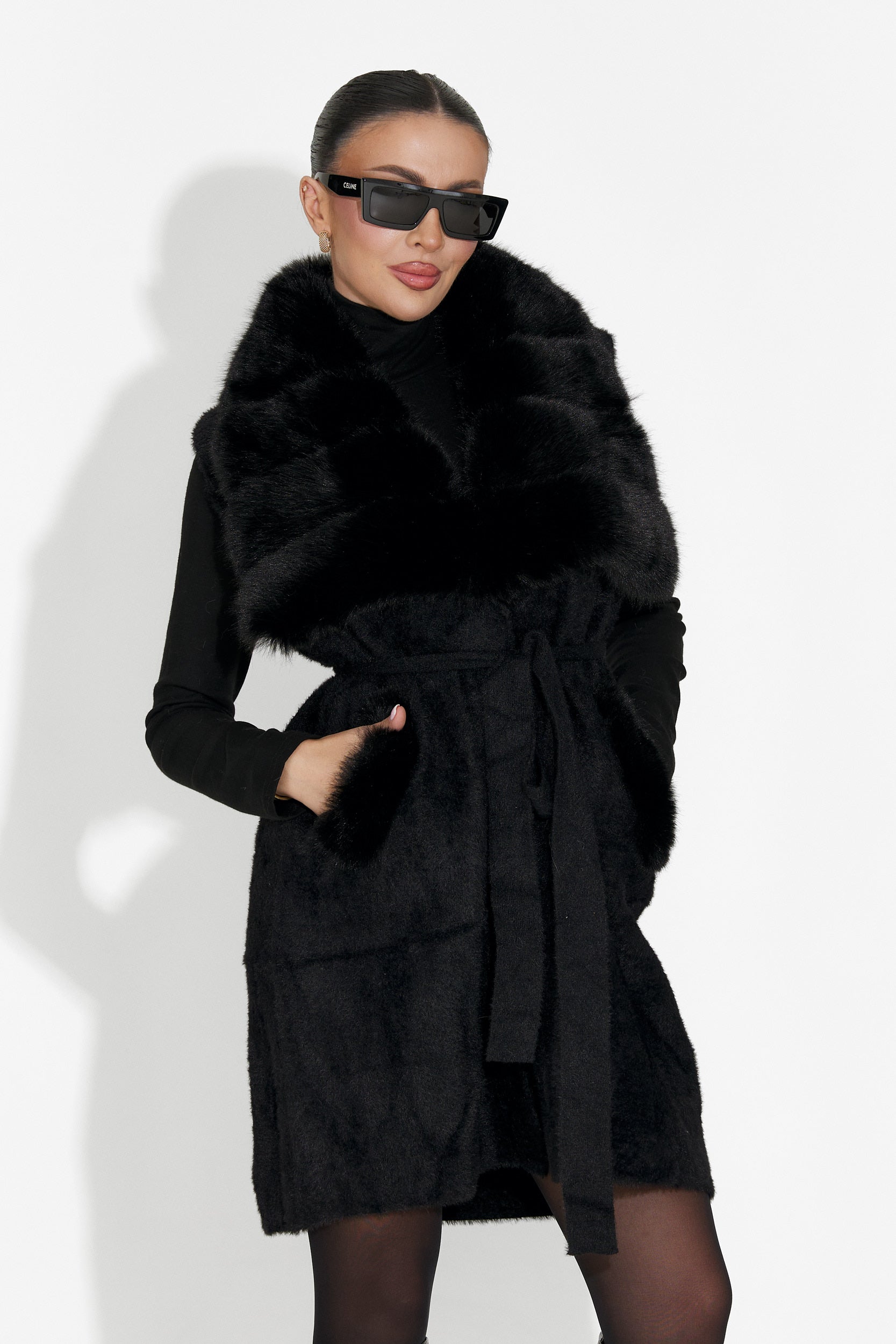 Черен дамски елек Cloria Bogas